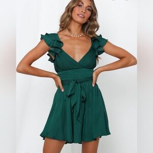 Hello Molly NWT Wheel Of Fortune Dress Size 4 ☘️☘️☘️